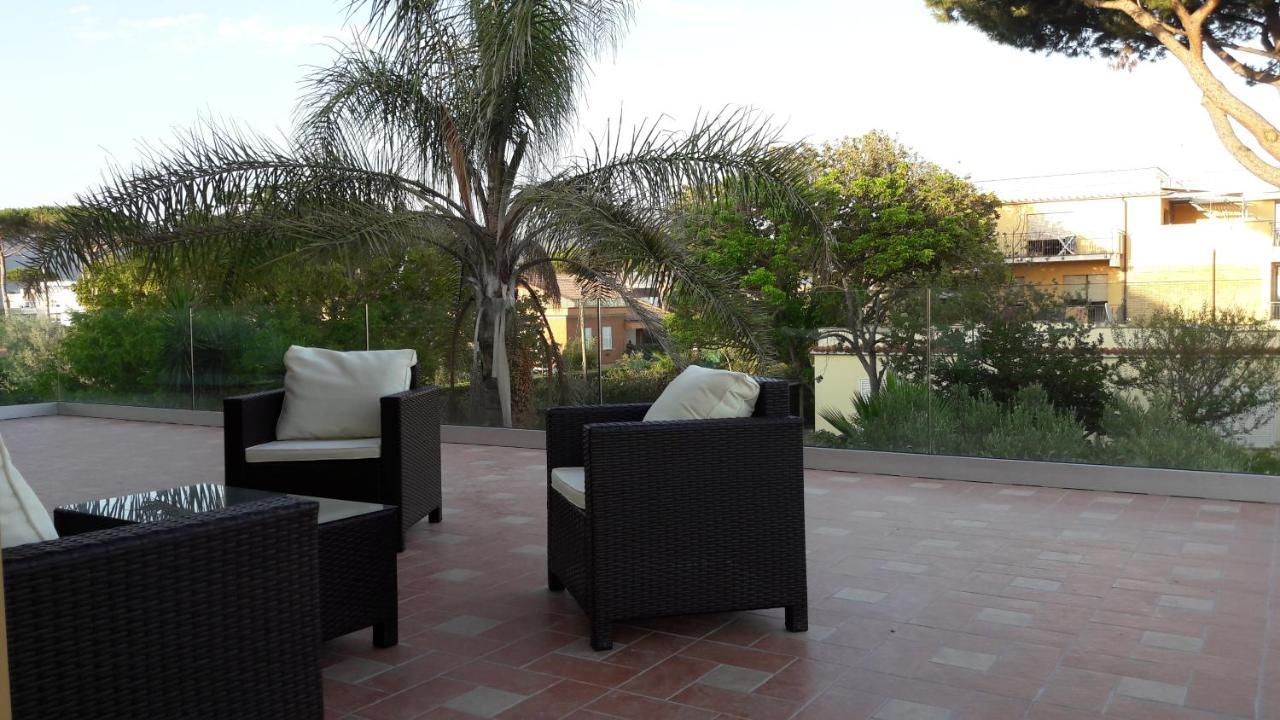 Villa Stella di Mare Terracina Esterno foto